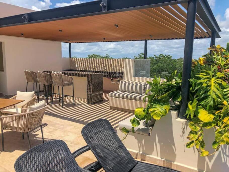 Suit Next To The Common Top Roof Exclusive Building Kingsize Bed 2 Super Pools, Gym, Grill Tulum Exterior foto